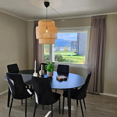 Apartamento Kvaloya Aurora Tromsø
