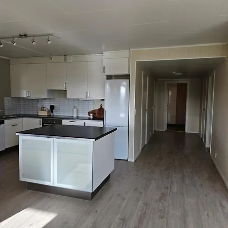 Kvaloya Aurora * Tromsø